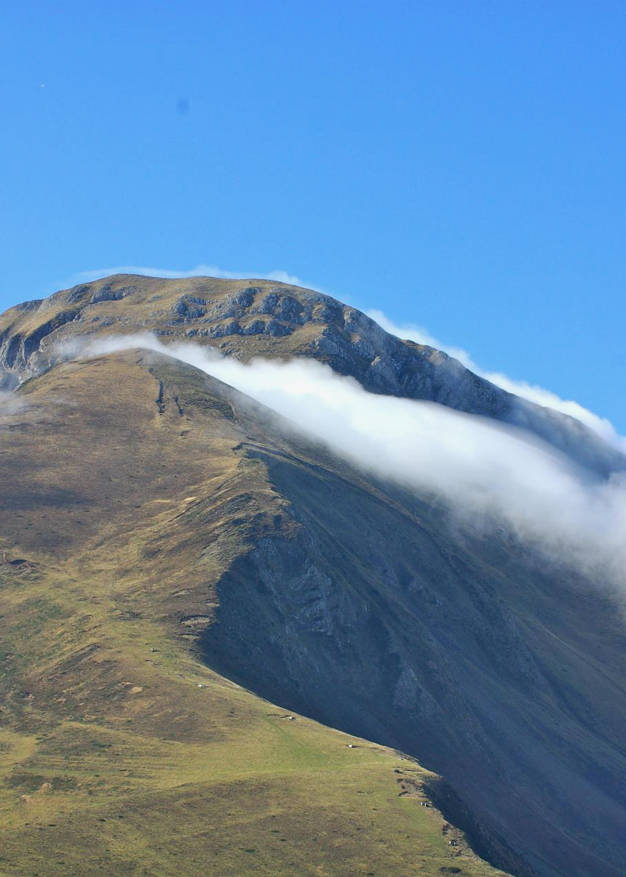Paysages-de-Soule_pic-Orhy_Larrau_mini