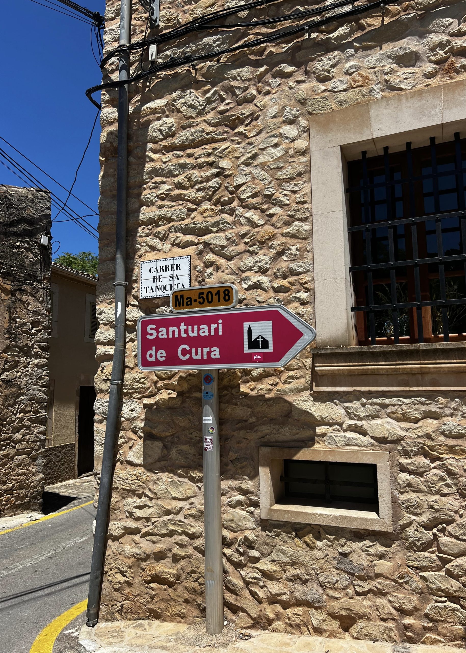 EB92ED95-AAA3-4EE5-8B81-1CD5B0173CCE_1_201_a